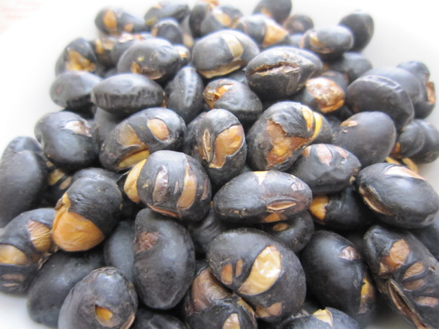 Roasted Black Soybean